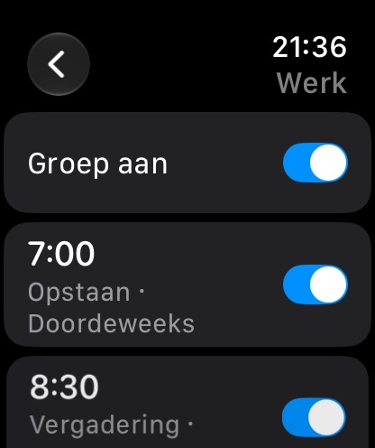 Een groep beheren op Apple Watch